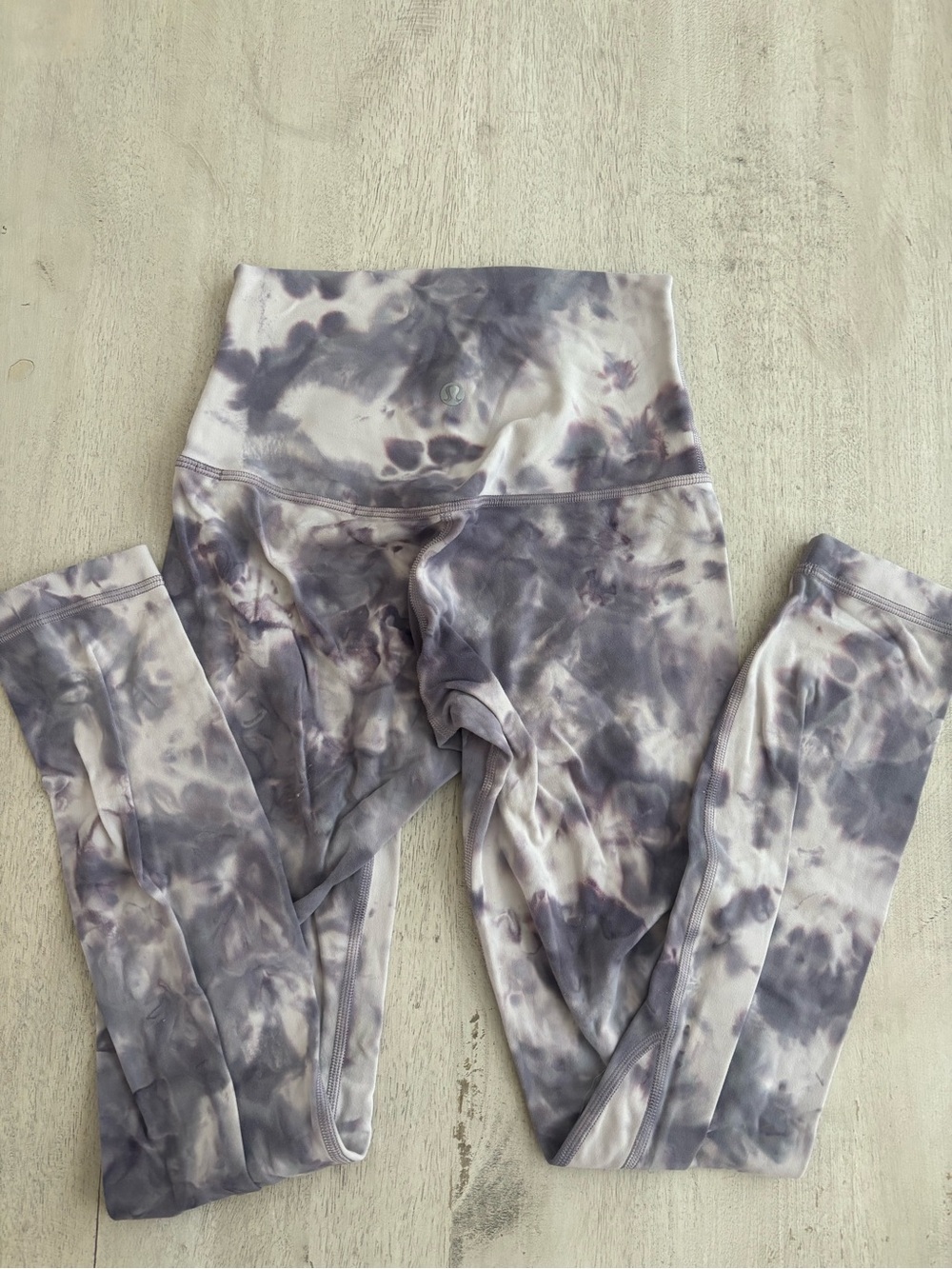 lululemon athletica Tie-Dye Align Crop Leggings - Lavender & Gray